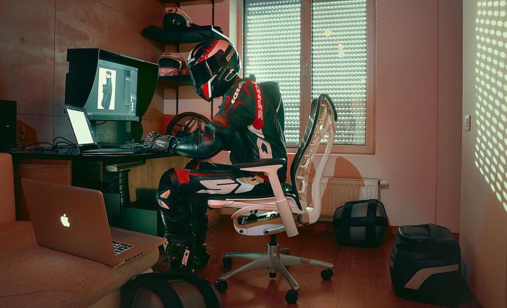Herman Miller Embody Gaming chair
