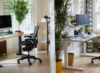 Cosm vs Aeron ⭐️ Which is the Herman Miller chair winner! Cosm vs aeron chair - the great showdown by WFHWorld