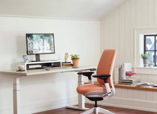 Solo Sit-To-Stand vs Migration SE desk Showdown – Steelcase Desk review