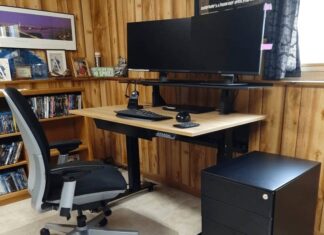 What we discovered after using a standing desk for several months using a standing desk