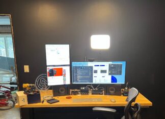 ApexDesk vs Uplift – Which Mid Range Standing Desk Offers a Better Solutions? upliftdesk vs apexdesk