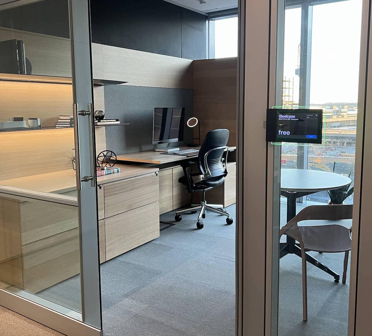 Steelcase office chair v2