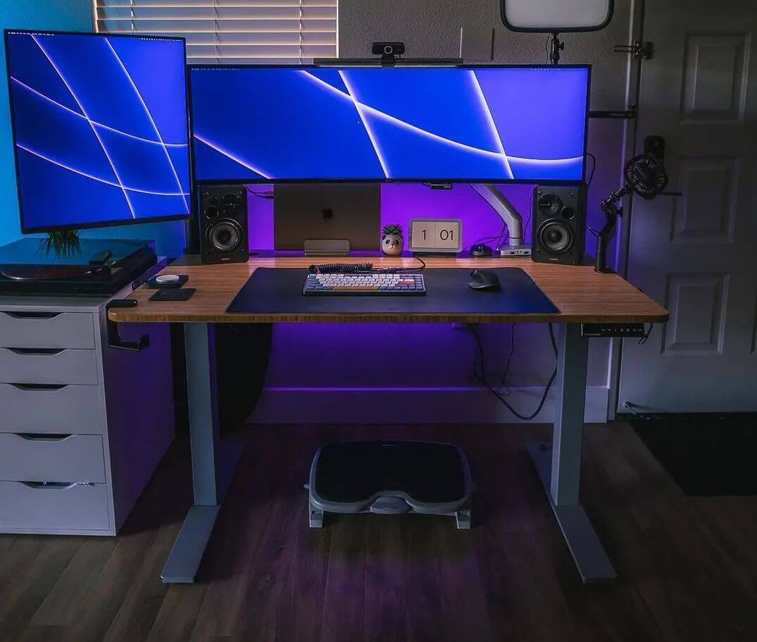 Fully Remi vs Flexispot E7 - standing desk showdown