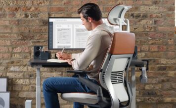 How to Fix an Office Chair That Won’t Stay Up (2026): Three Real Fixes