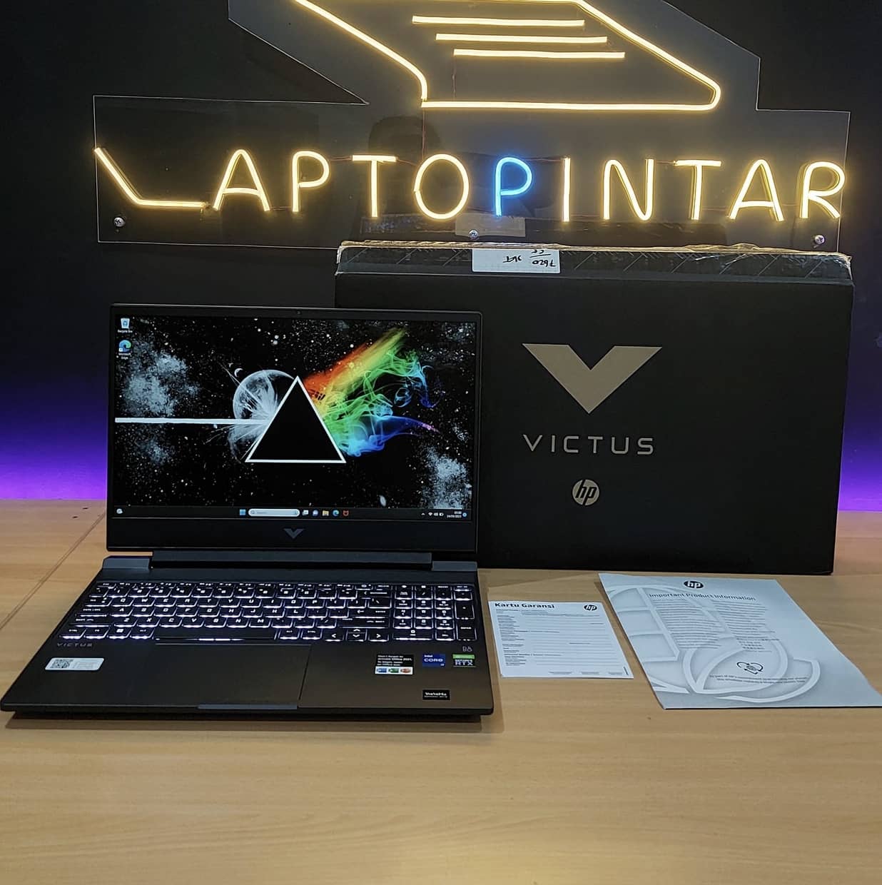 HP Victus 15 FA0116TX
