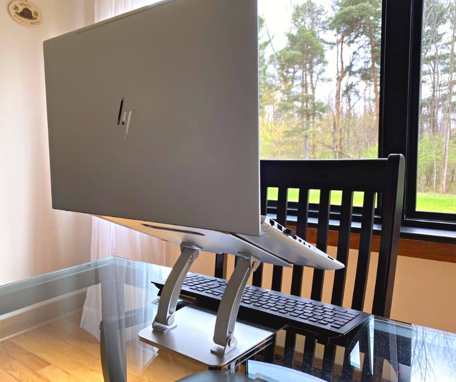 c1 laptop stand